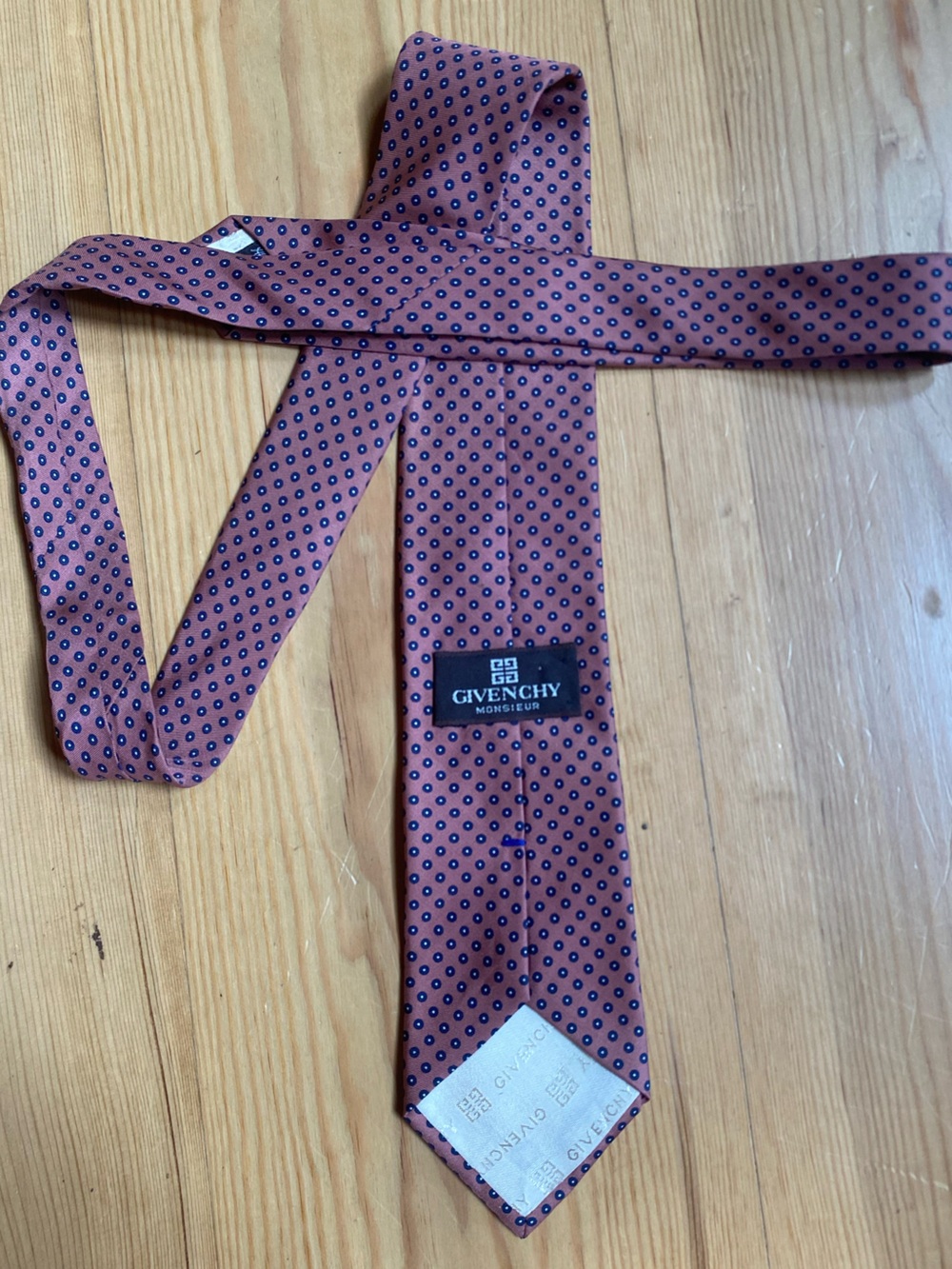 Givenchy Coral Tie with Navy Dot Pattern Modern Style Designer 100% Silk Italy